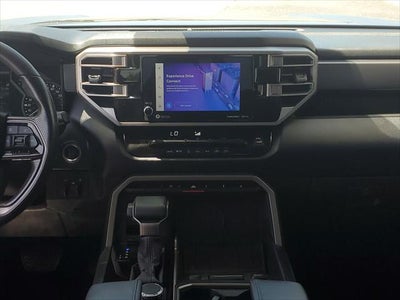2022 Toyota Tundra 2WD SR5