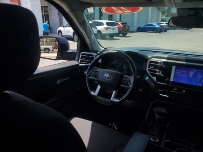 2022 Toyota Tundra 2WD SR5