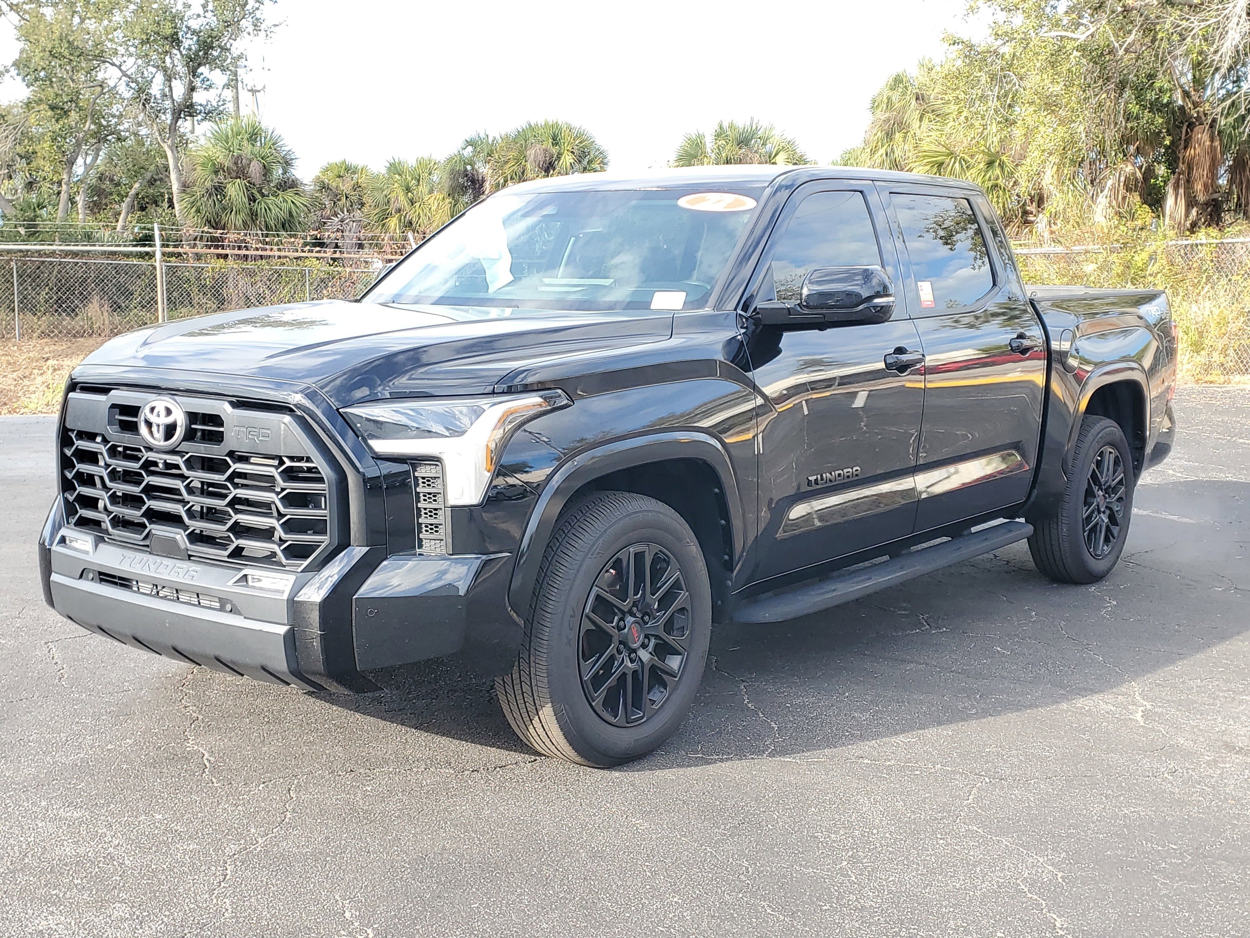2022 Toyota Tundra 4WD SR5