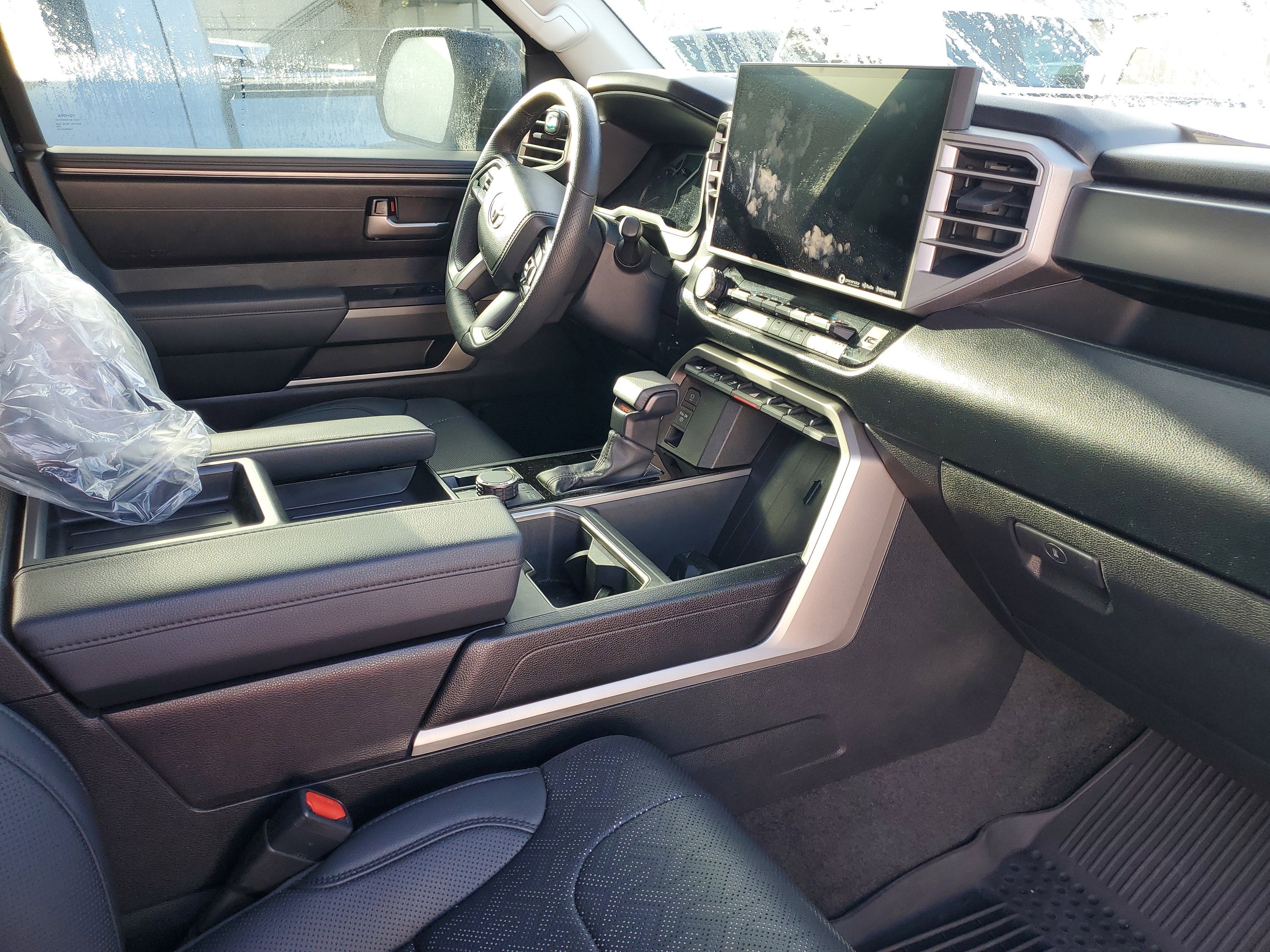 2022 Toyota Tundra 4WD SR5