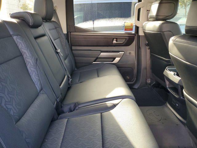 2022 Toyota Tundra 4WD SR5