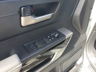 2025 Toyota Tundra 4WD SR5