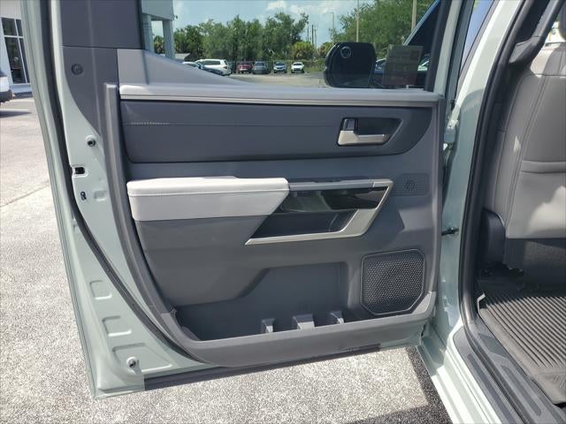 2025 Toyota Tundra 4WD SR5