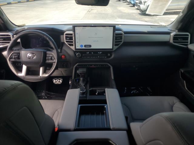 2025 Toyota Tundra 4WD SR5