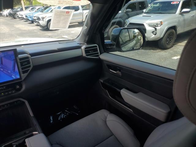 2025 Toyota Tundra 4WD SR5