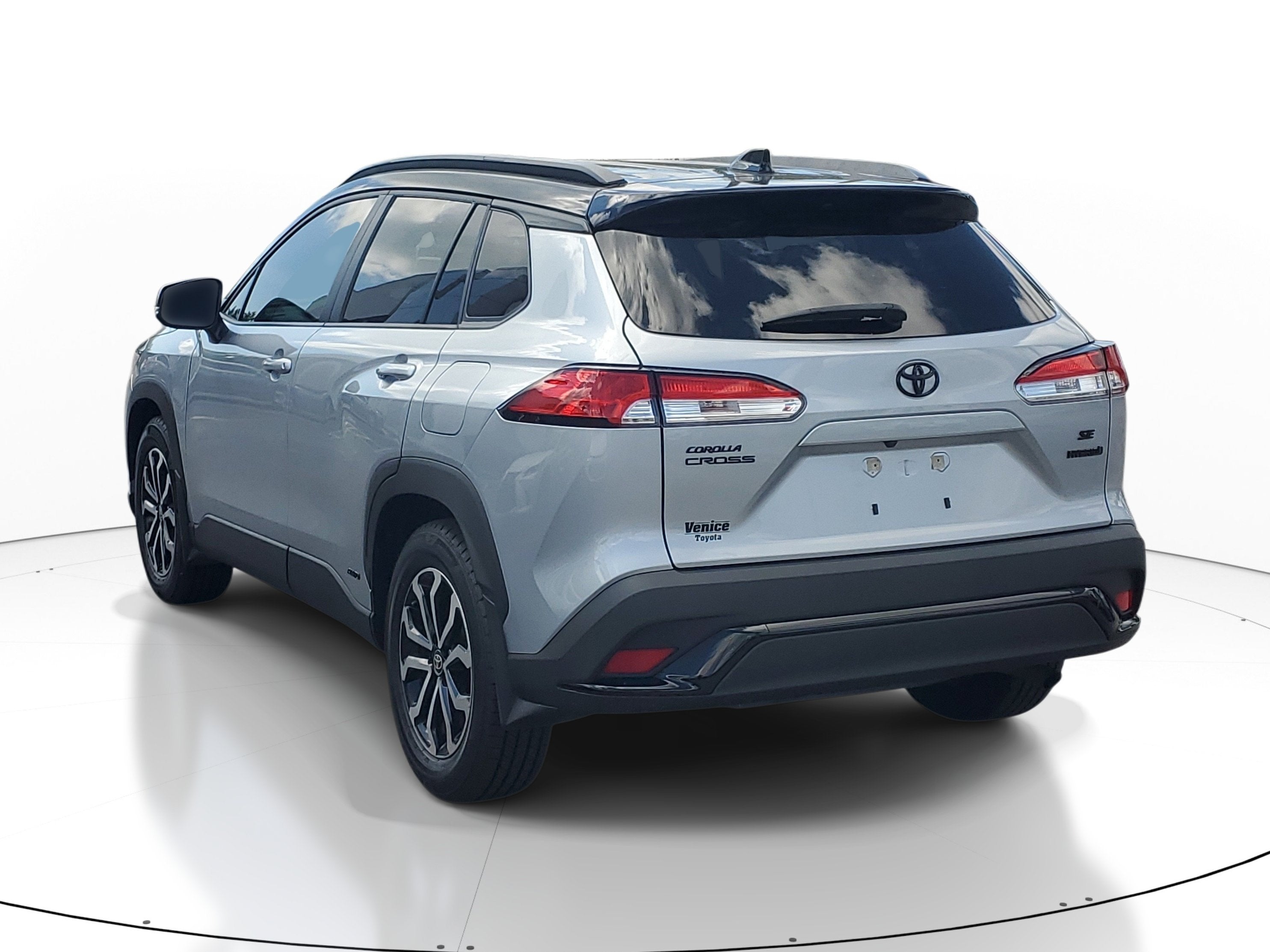 2024 Toyota Corolla Cross Hybrid SE