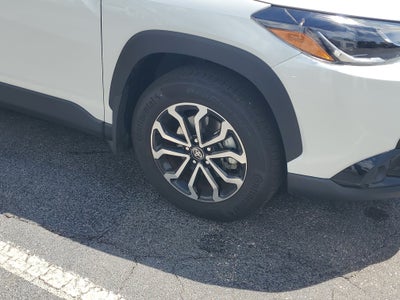 2024 Toyota Corolla Cross Hybrid SE