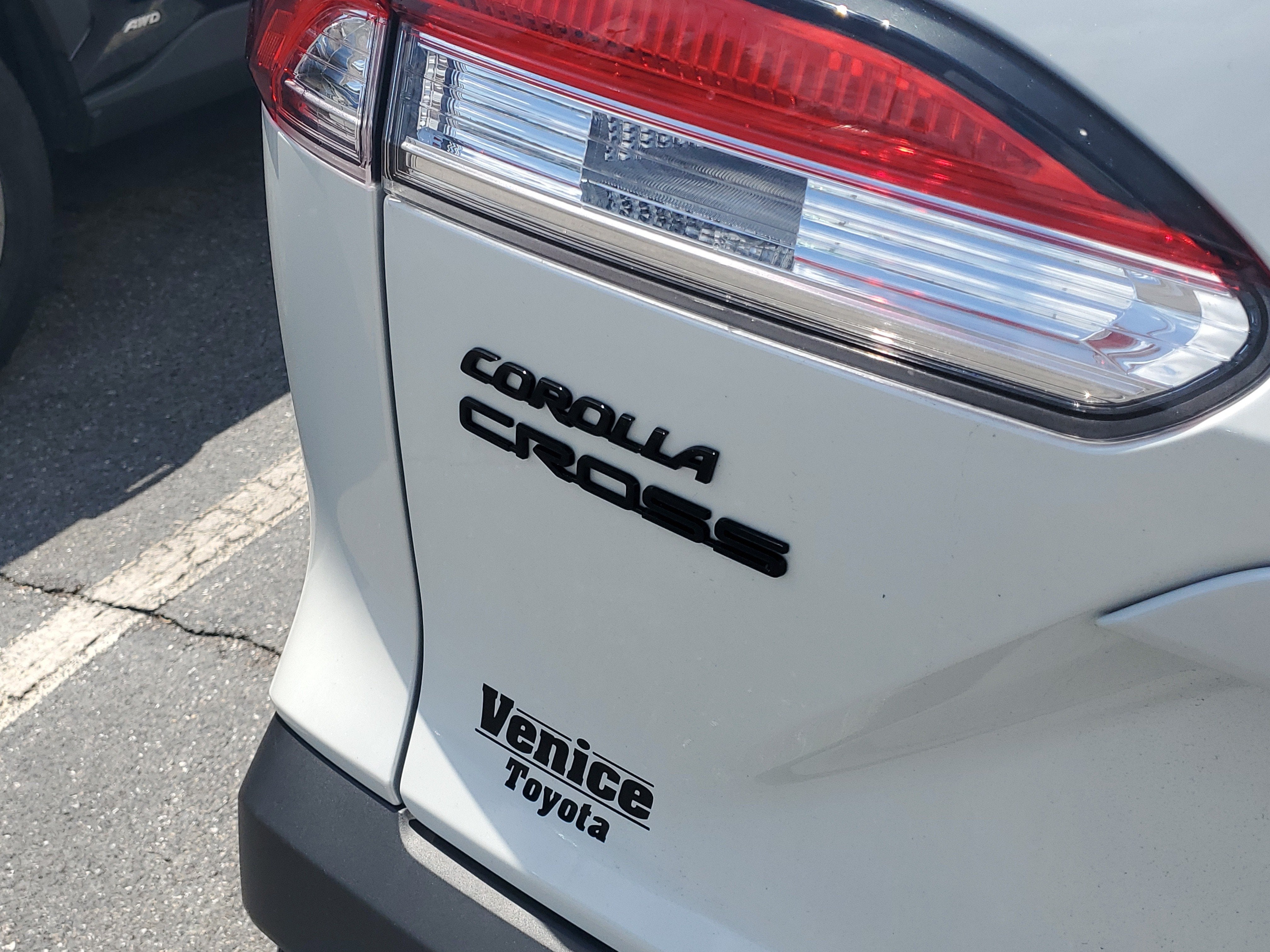 2024 Toyota Corolla Cross Hybrid SE