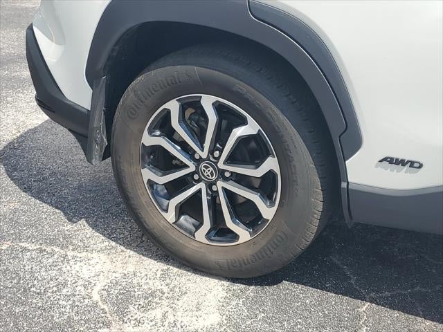 2024 Toyota Corolla Cross Hybrid SE
