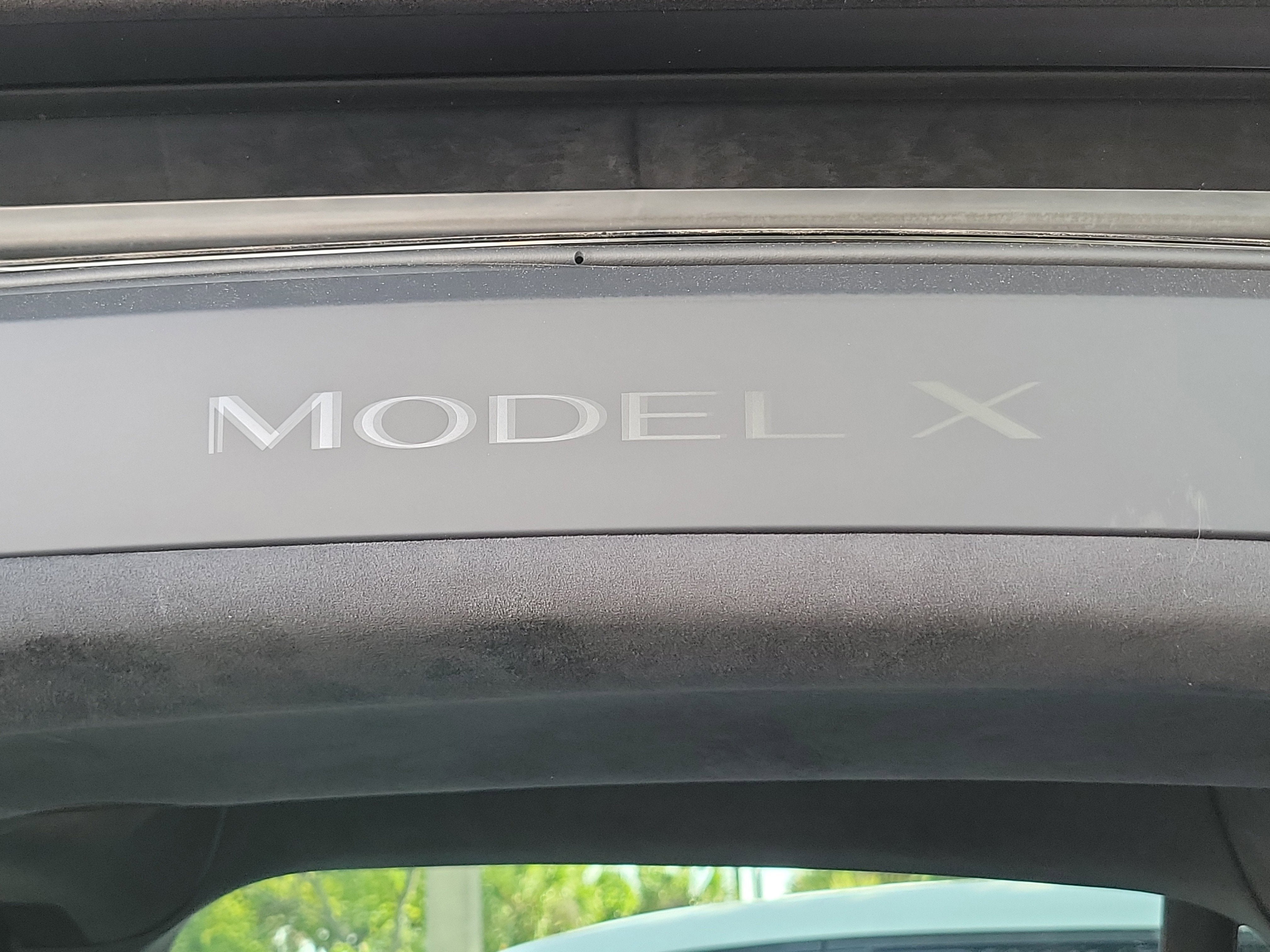 2024 Tesla Model X Base