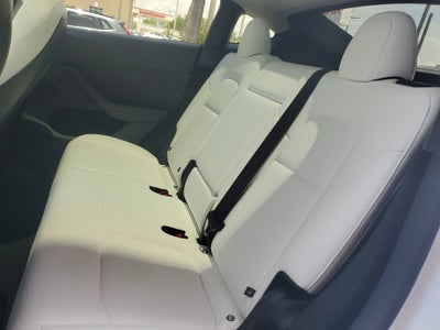 2025 Tesla Model Y Long Range