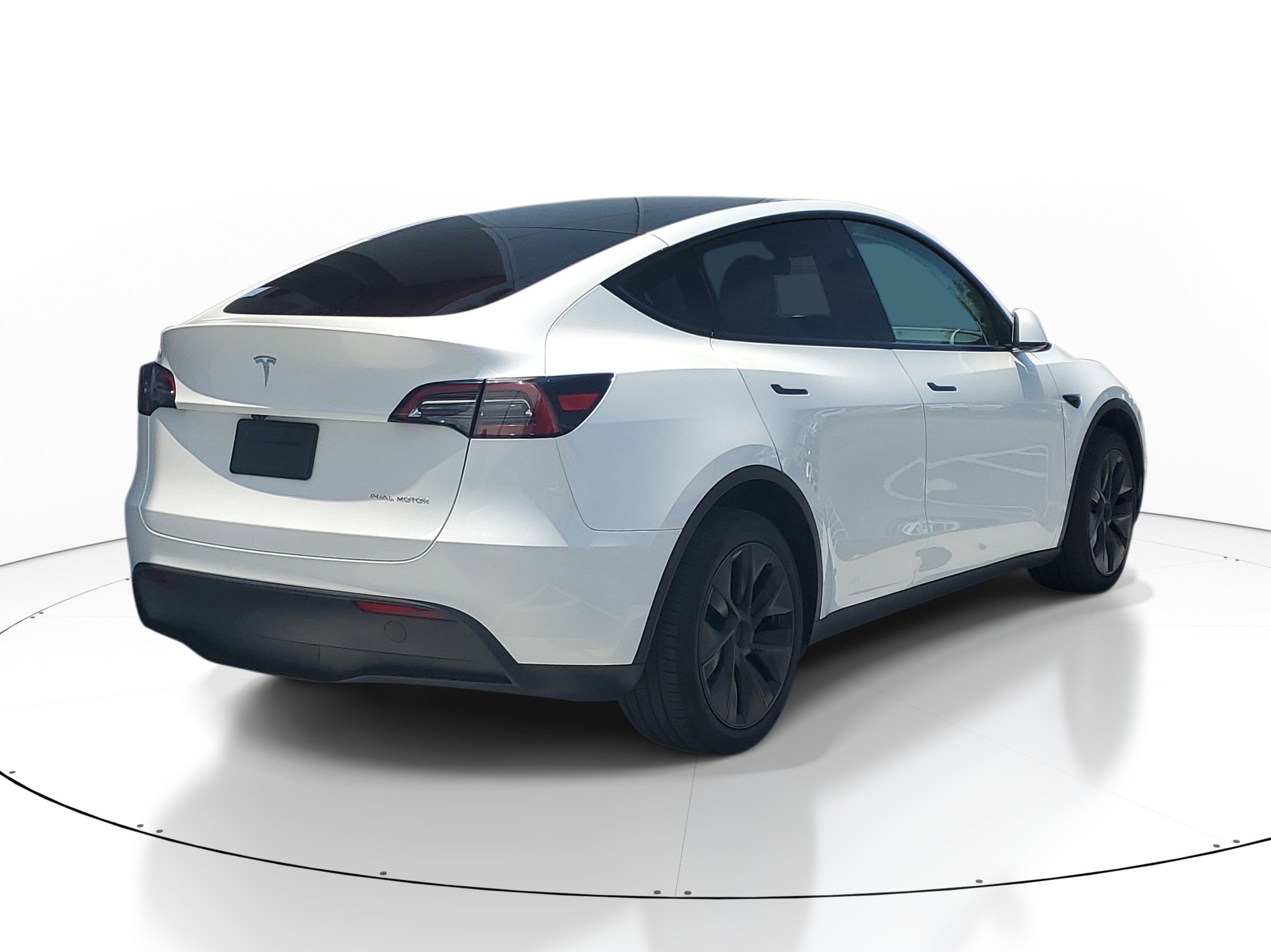 2025 Tesla Model Y Long Range