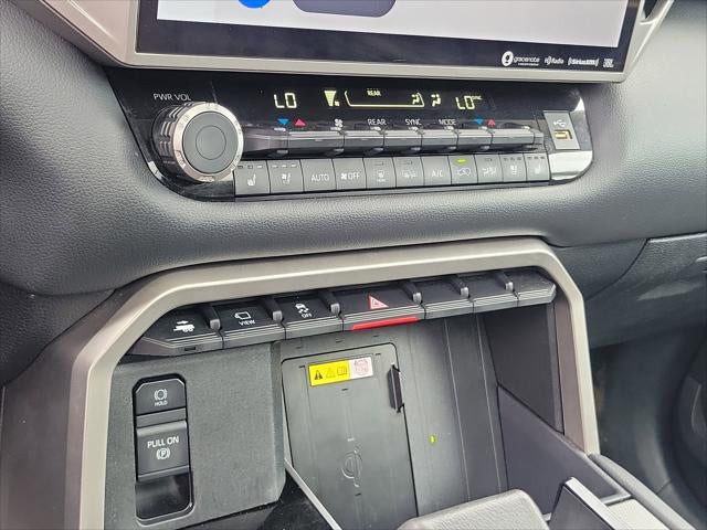 2023 Toyota Sequoia SR5
