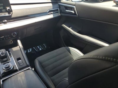 2024 Mitsubishi Outlander SE Black Edition w/Pano Roof