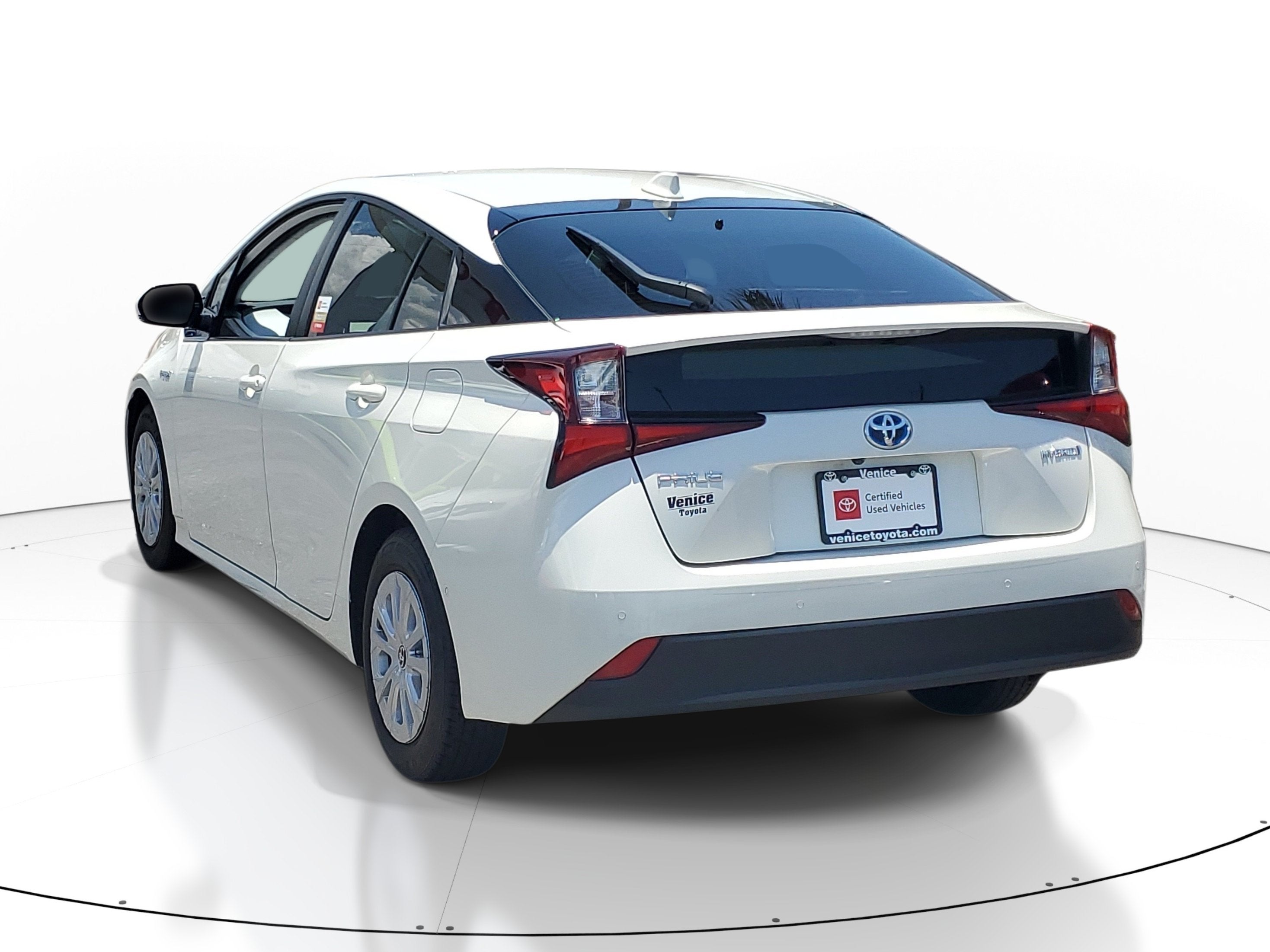 2020 Toyota Prius LE