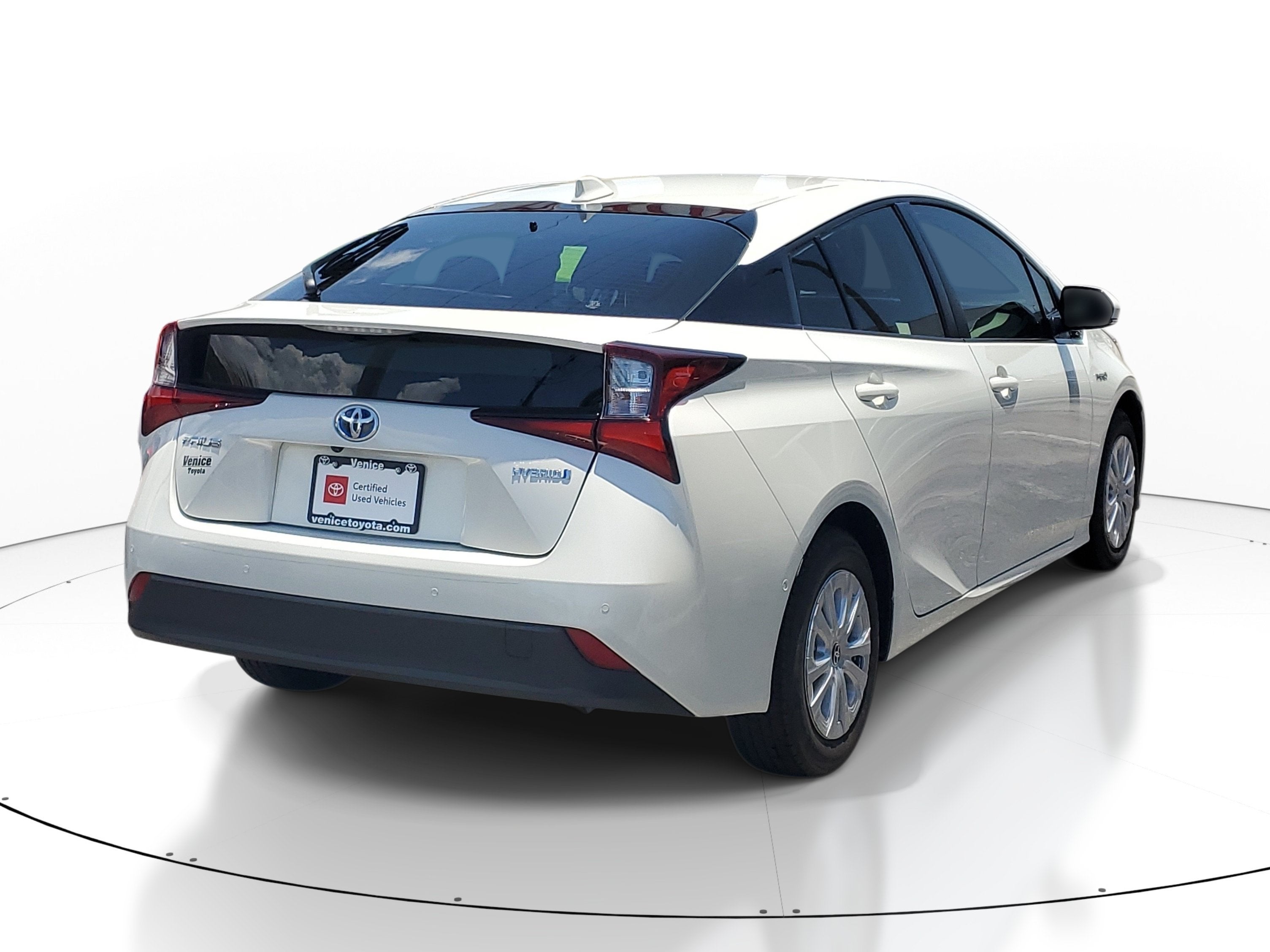 2020 Toyota Prius LE