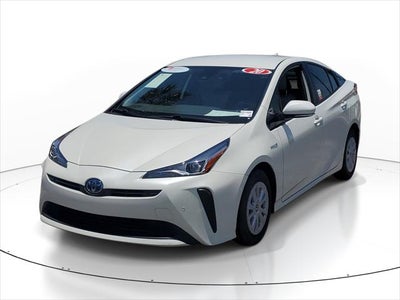 2020 Toyota Prius LE