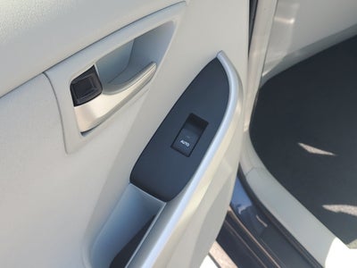 2015 Toyota Prius Three