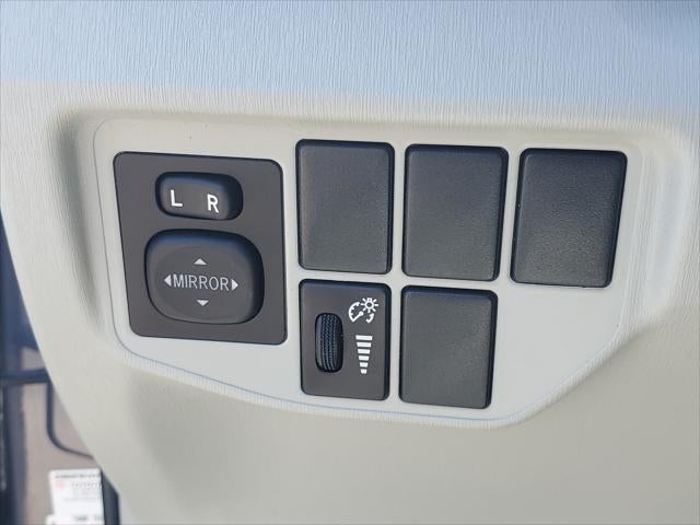 2015 Toyota Prius Three