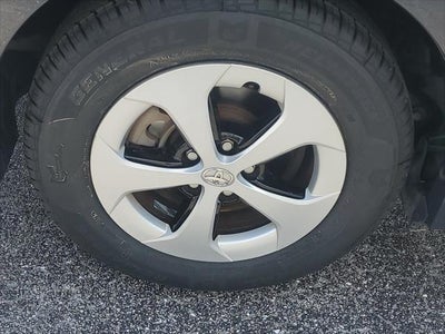 2015 Toyota Prius Three