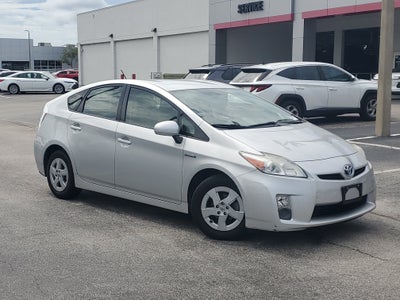 2010 Toyota Prius III