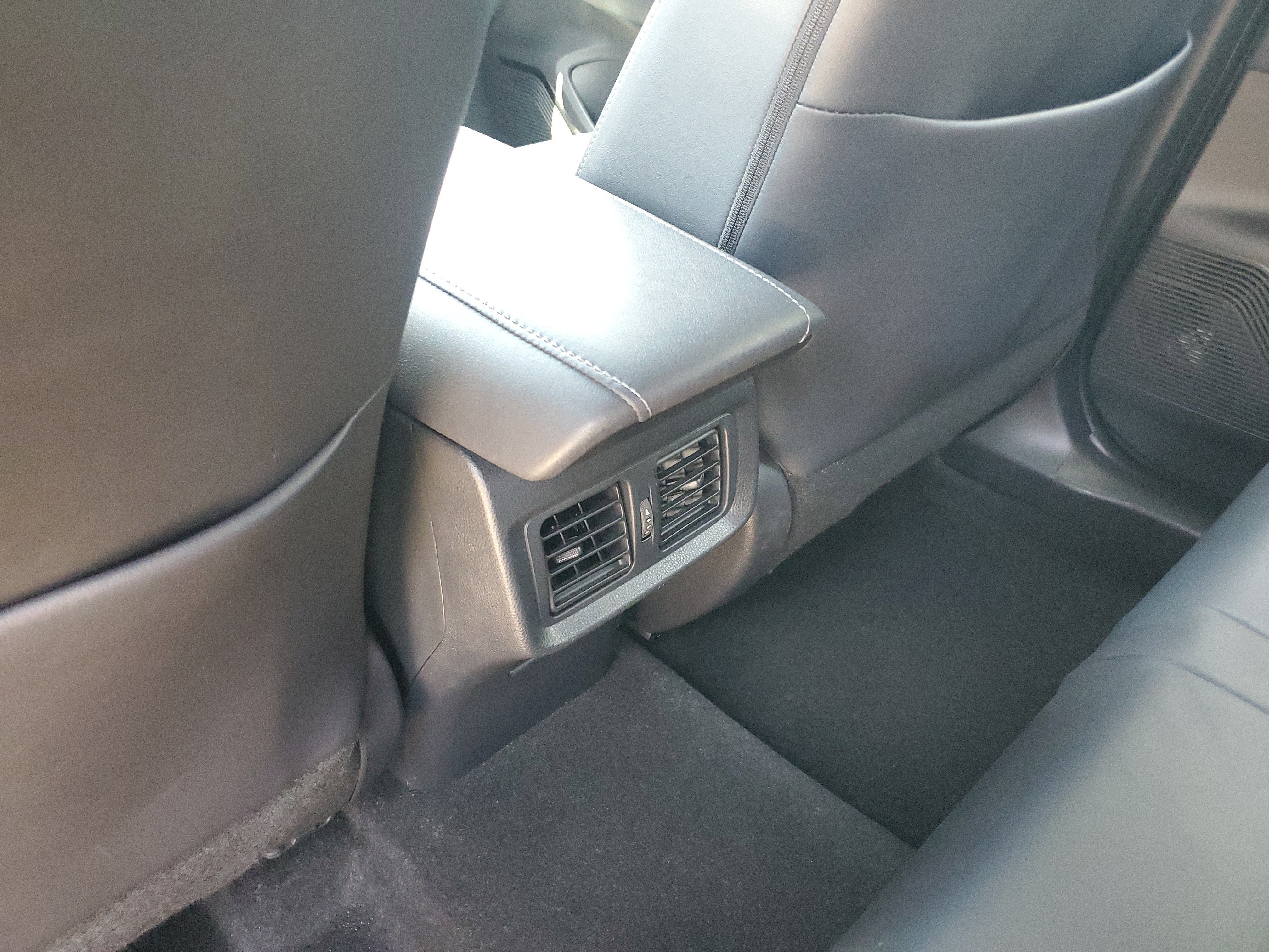 2024 Toyota Venza XLE