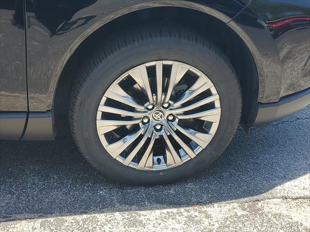 2024 Toyota Venza XLE