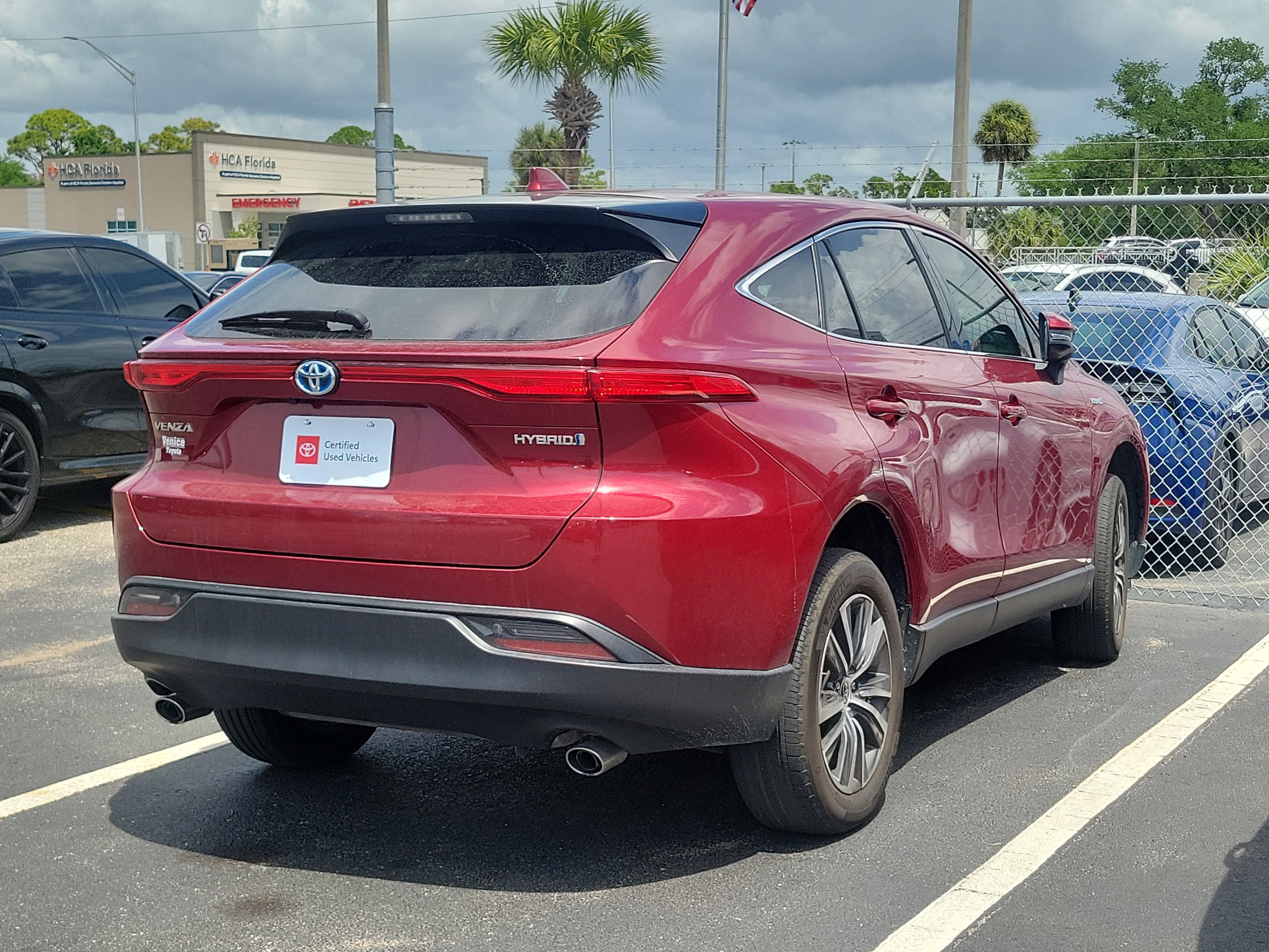 2021 Toyota Venza LE