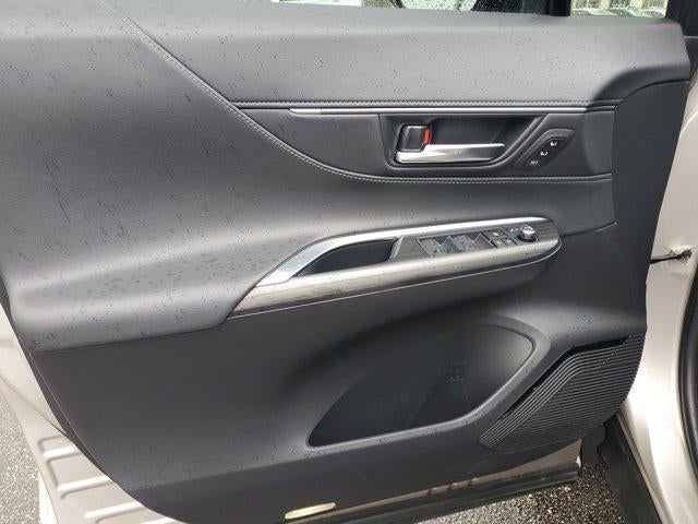 2023 Toyota Venza XLE