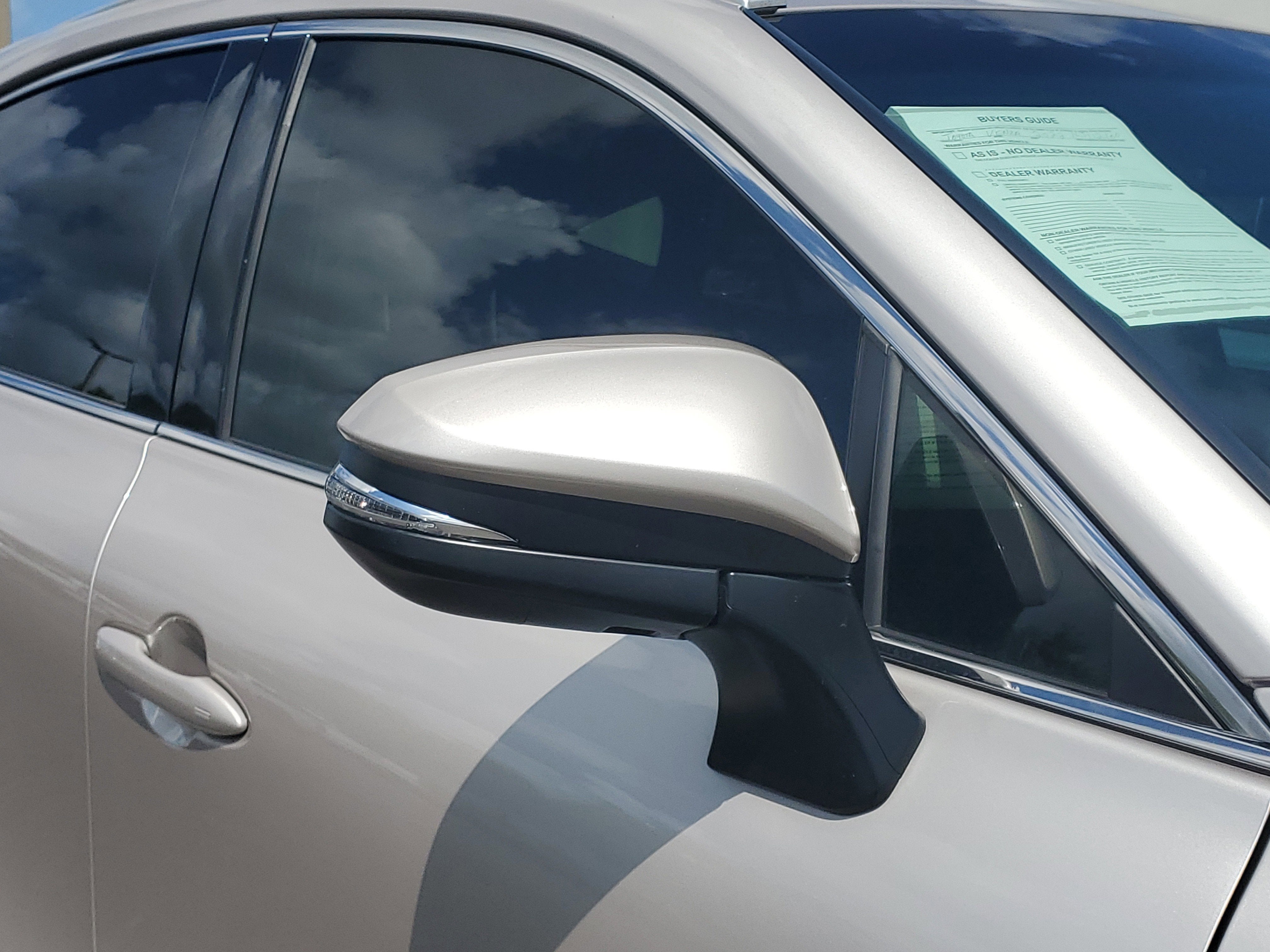 2022 Toyota Venza LE