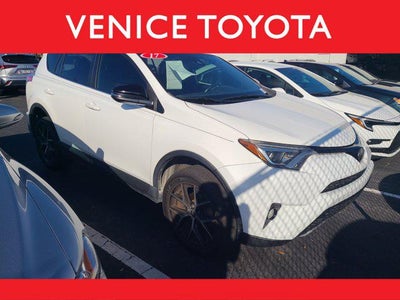 2017 Toyota RAV4 SE