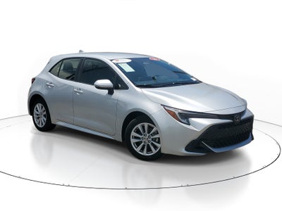 2025 Toyota Corolla Hatchback SE