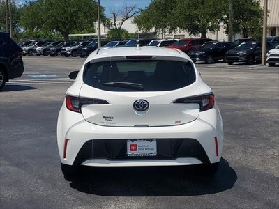 2025 Toyota Corolla Hatchback SE