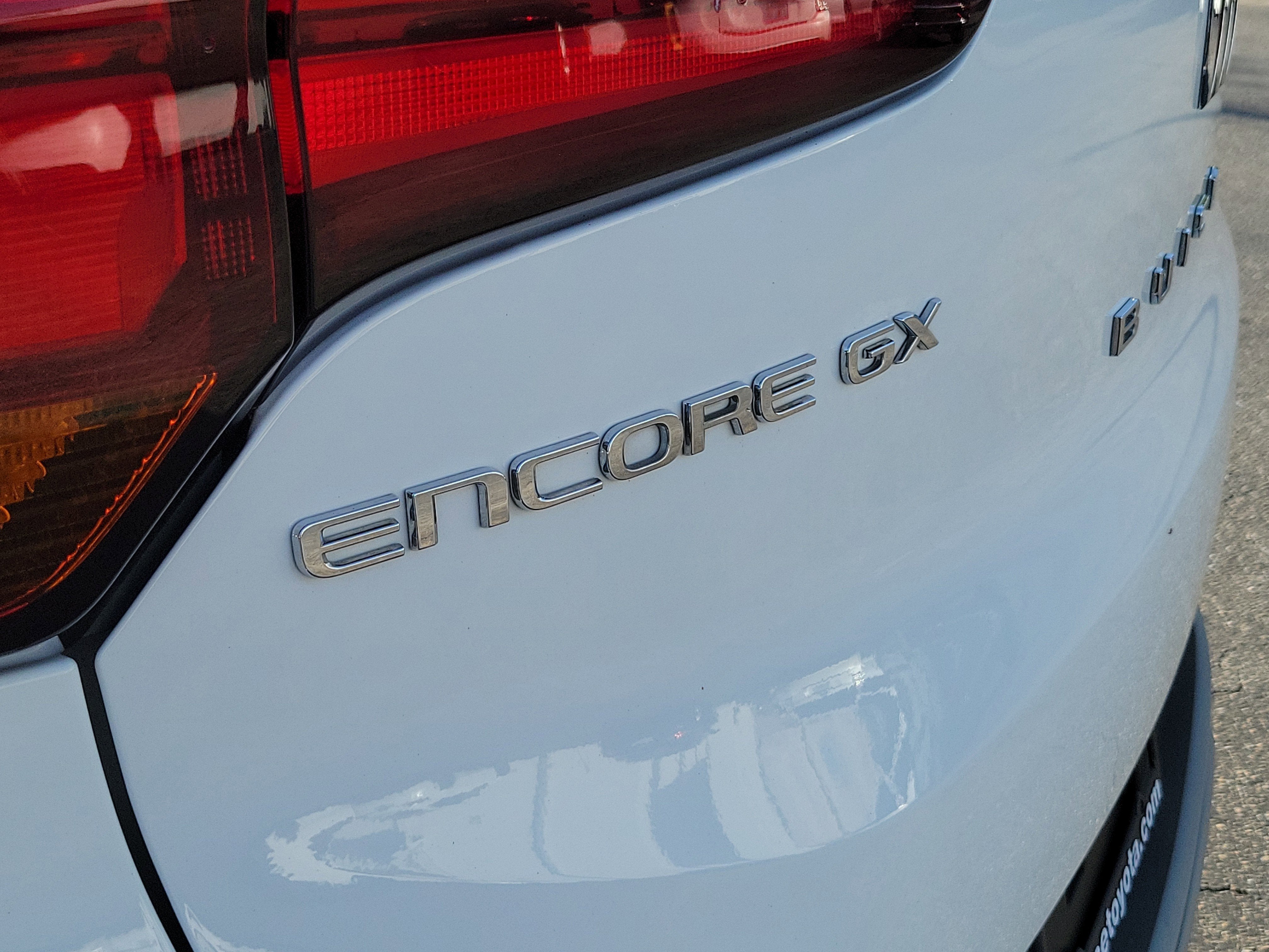 2025 Buick Encore GX Preferred - Photo 10