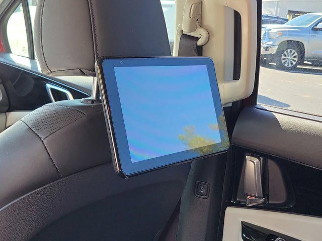 2023 Kia Carnival SX