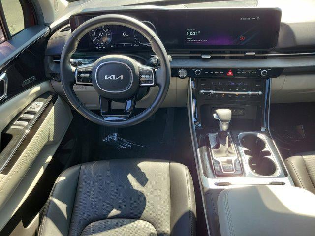 2023 Kia Carnival SX