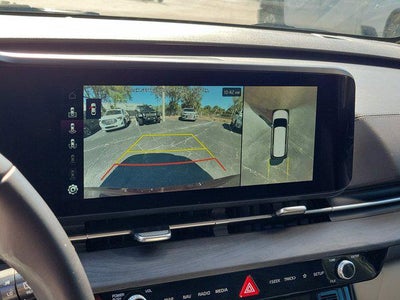 2023 Kia Carnival SX