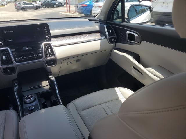2022 Kia Sorento Hybrid EX