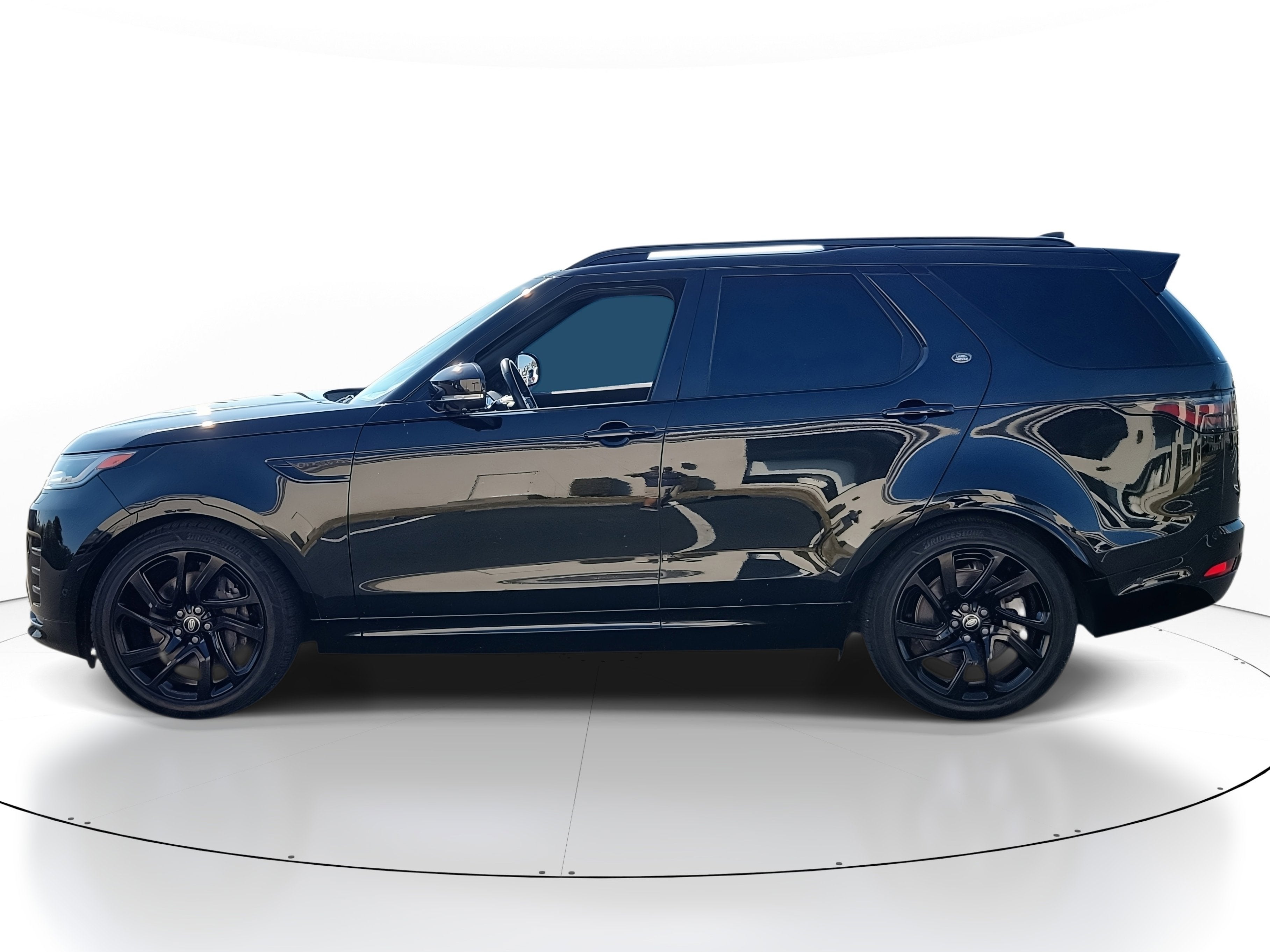 2023 Land Rover Discovery HSE R-Dynamic