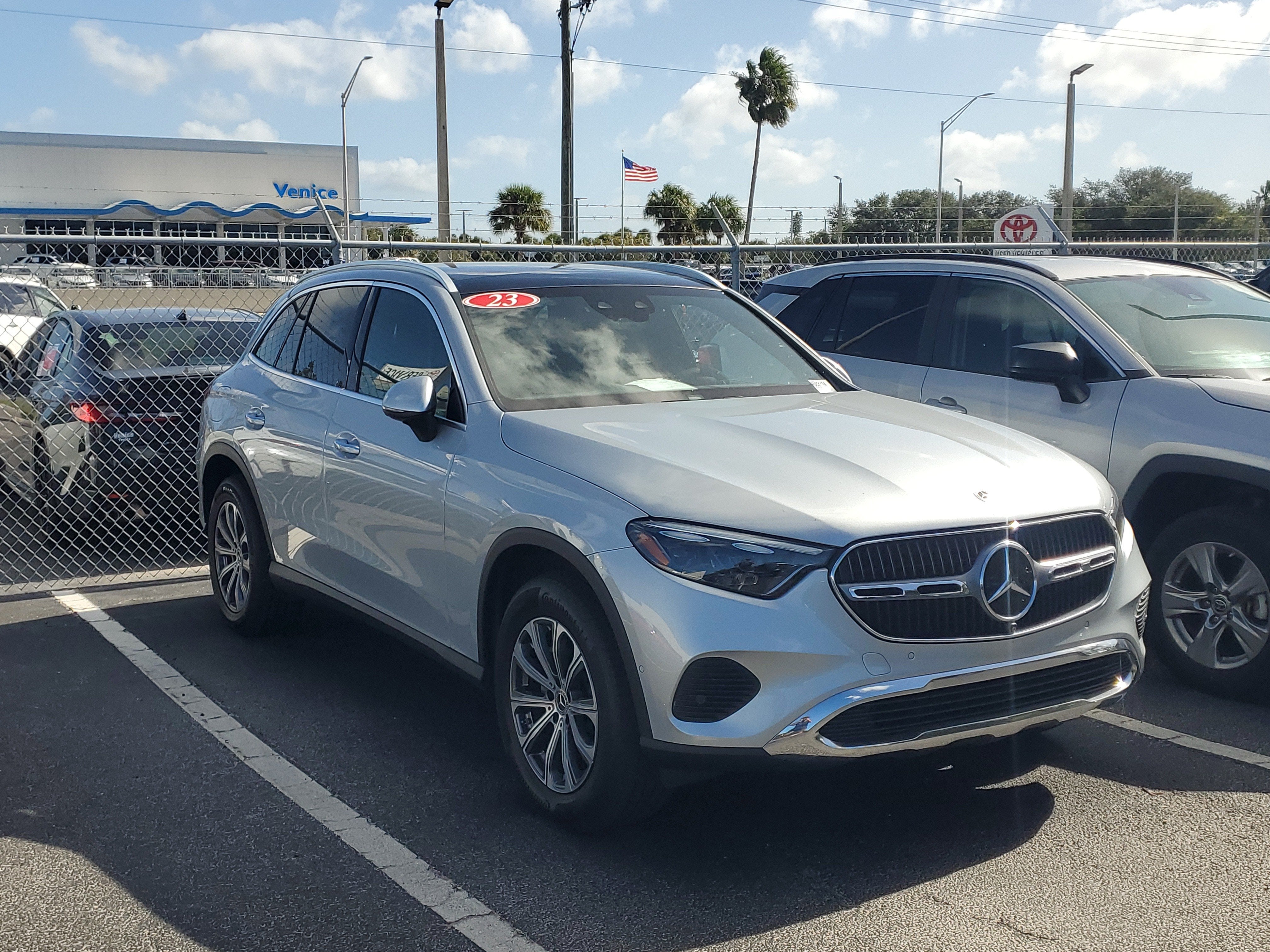 2023 Mercedes-Benz GLC GLC 300