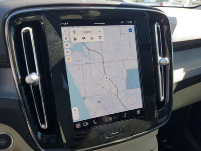 2024 Volvo XC40 Plus Dark Theme