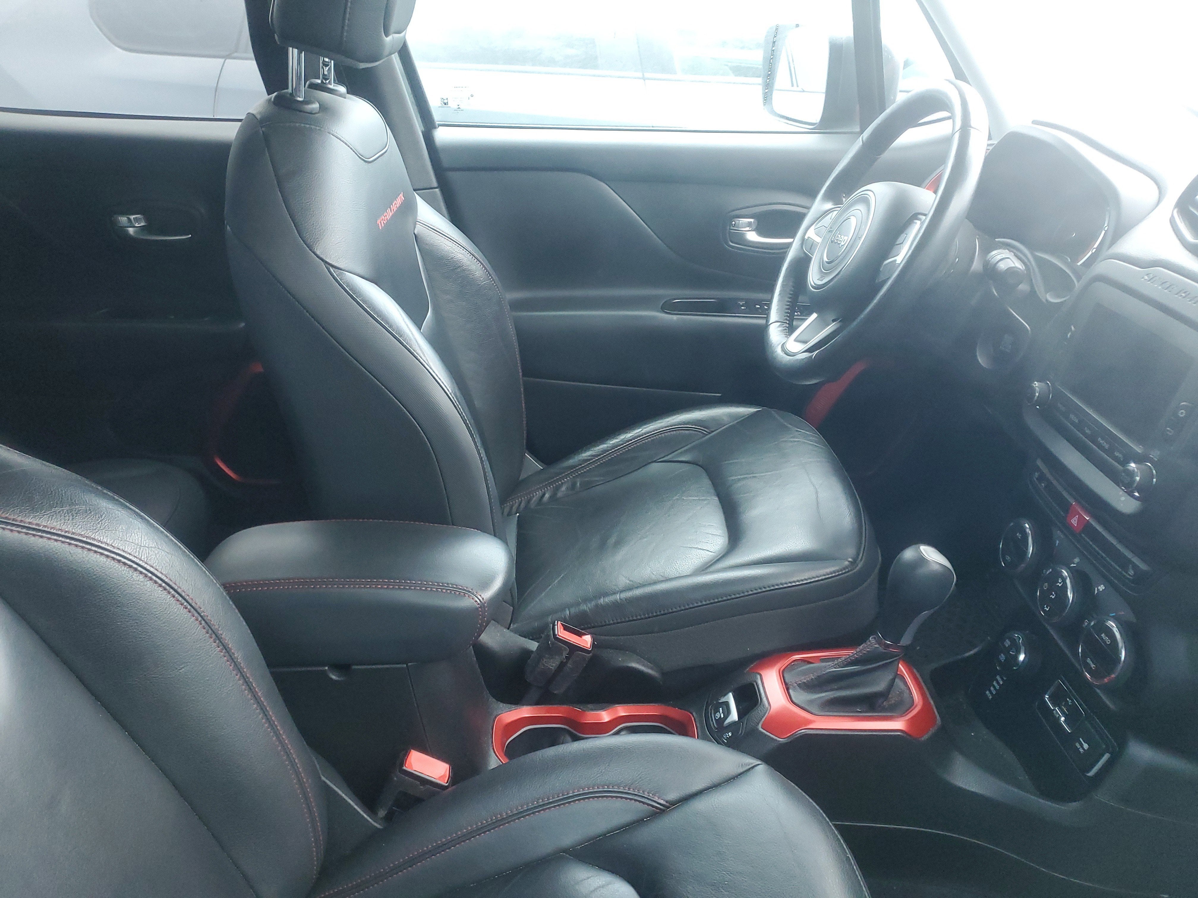 2017 Jeep Renegade Trailhawk