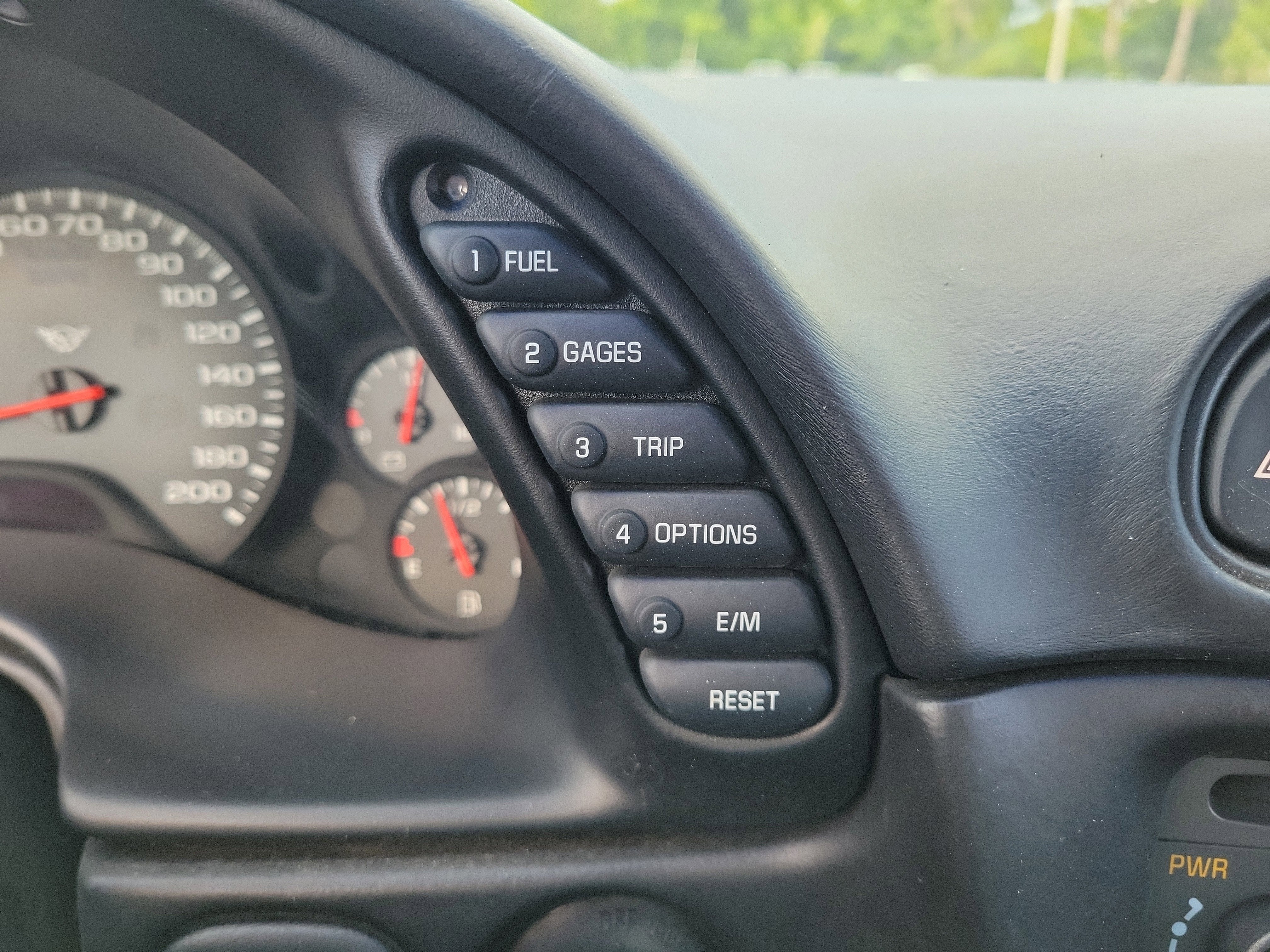 2004 Chevrolet Corvette 2dr Cpe