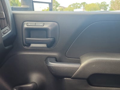 2018 GMC Sierra 3500HD 2WD Reg Cab 137.5" WB, 59.06" CA