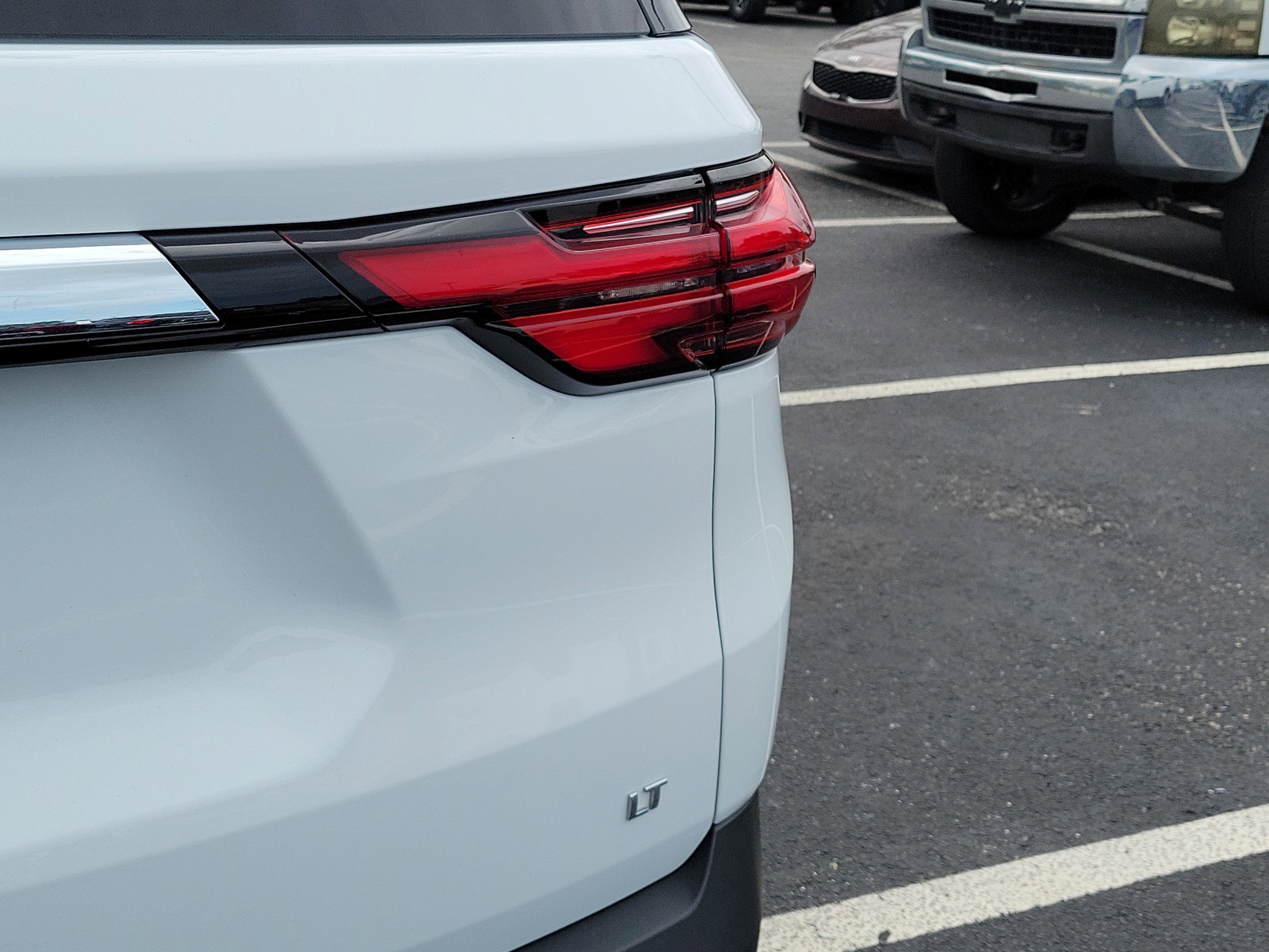 2023 Chevrolet Traverse LT