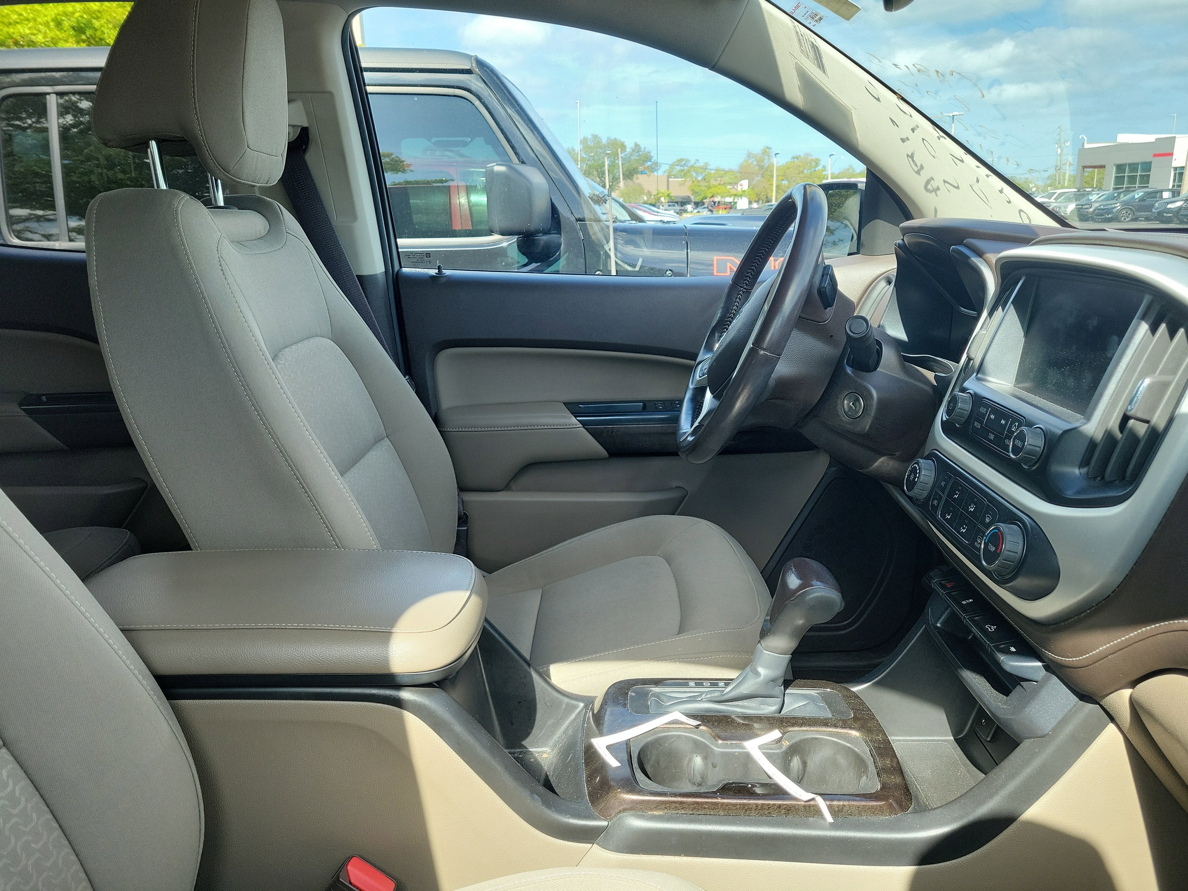 2015 GMC Canyon SLE1