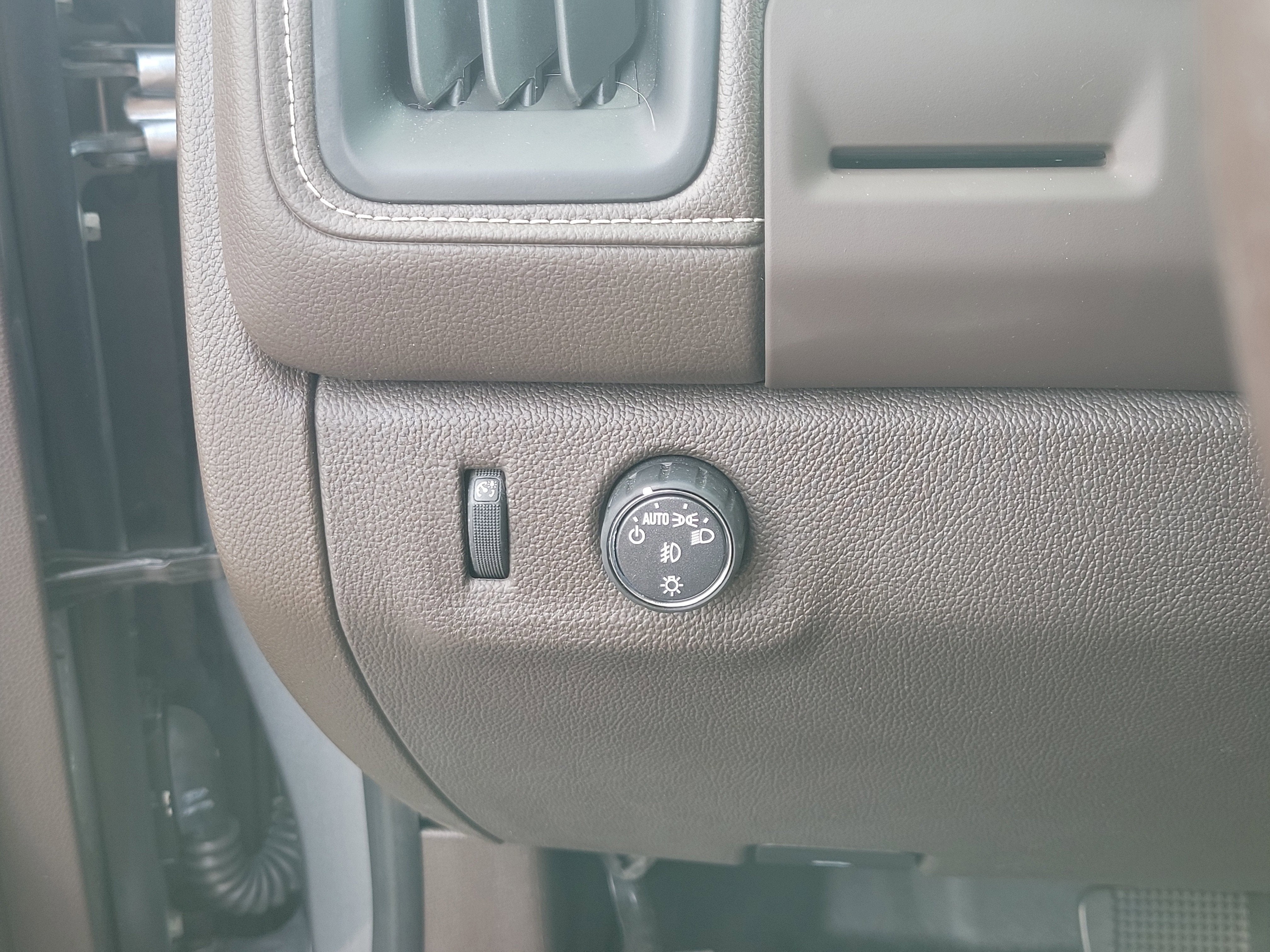 2021 GMC Canyon Denali