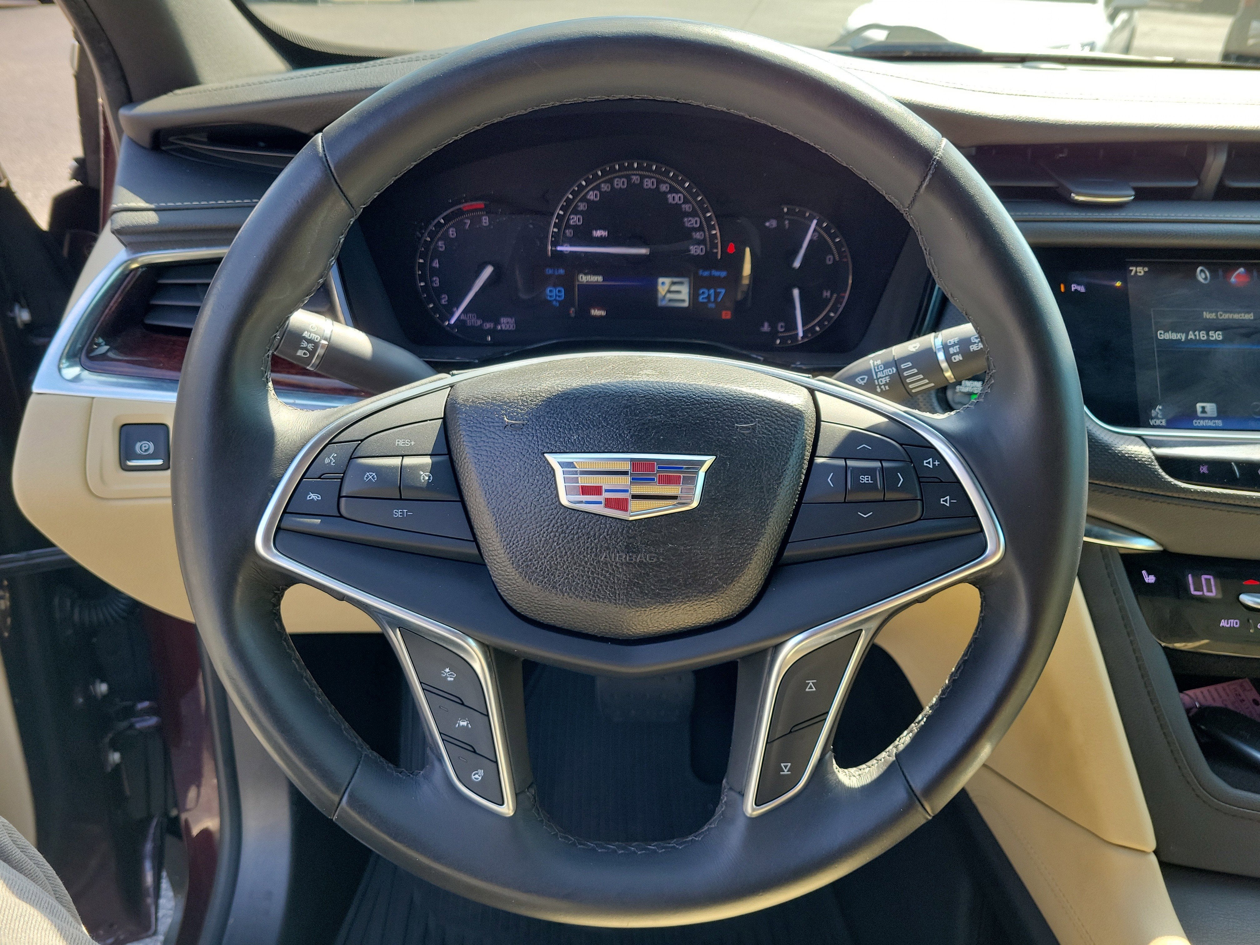 2017 Cadillac XT5 Luxury