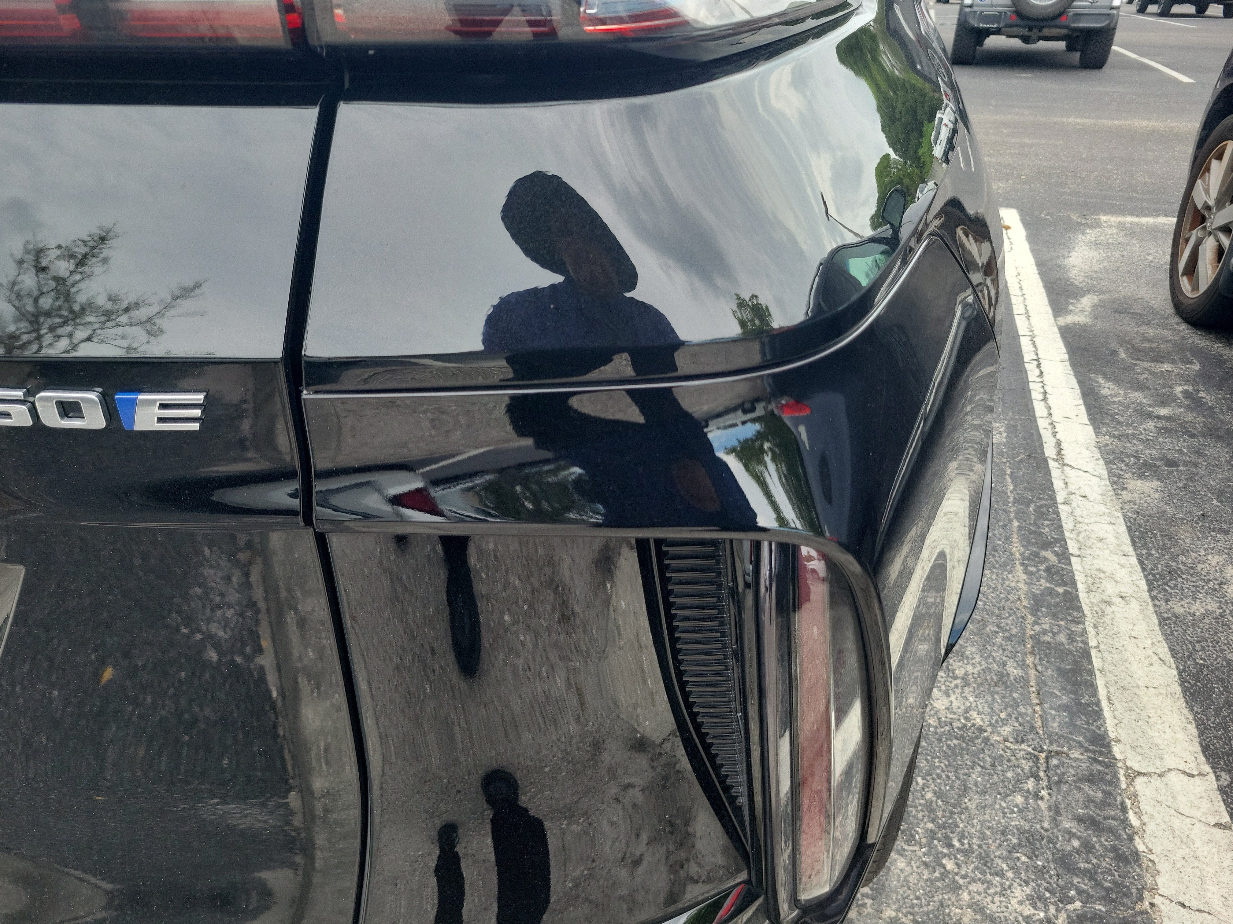 2024 Cadillac LYRIQ Sport