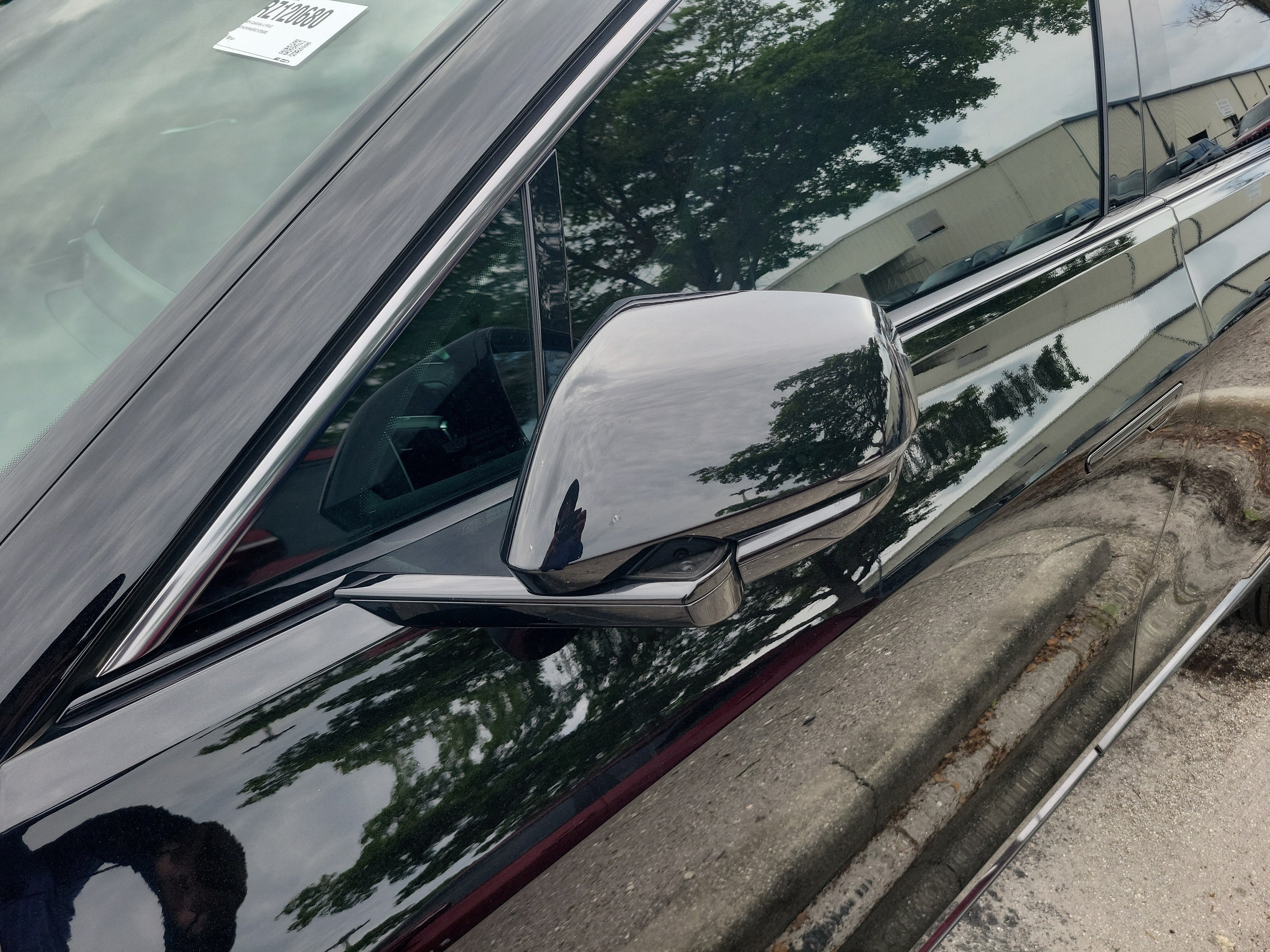 2024 Cadillac LYRIQ Sport